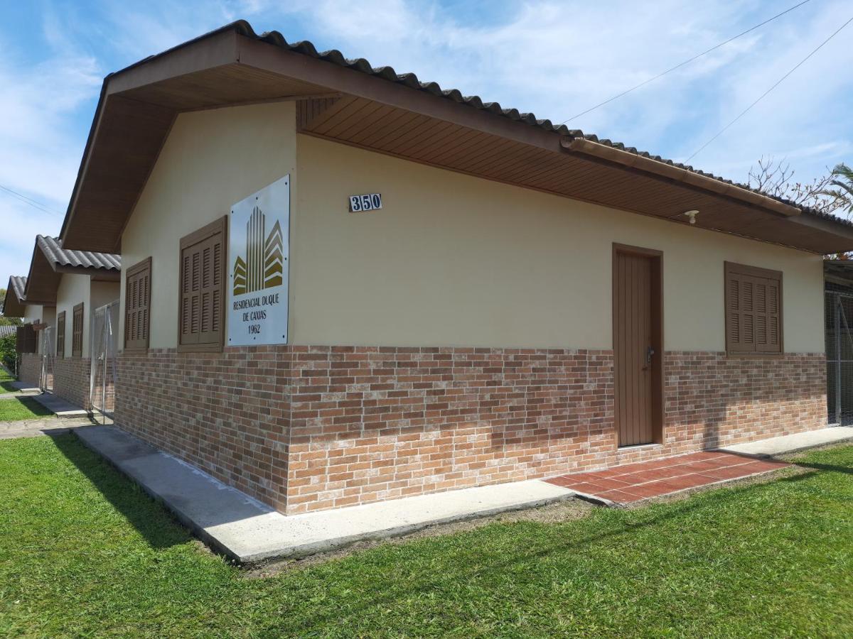 アホイオ・ド・サウ Casa Residencial Duque De Caxiasヴィラ 部屋 写真